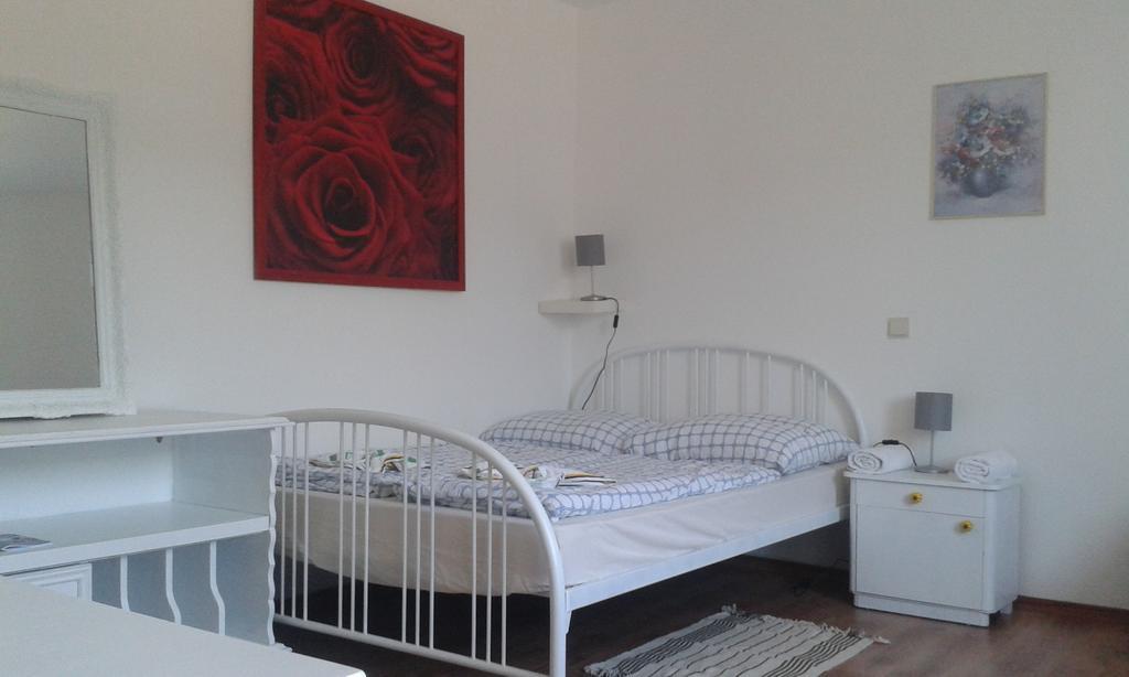 Babel Apartman Trier Szoba fotó